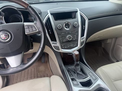 Used 2011 Cadillac SRX Luxury FWD image 20