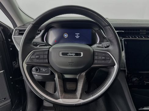 Used 2021 Jeep Grand Cherokee L Limited image 11