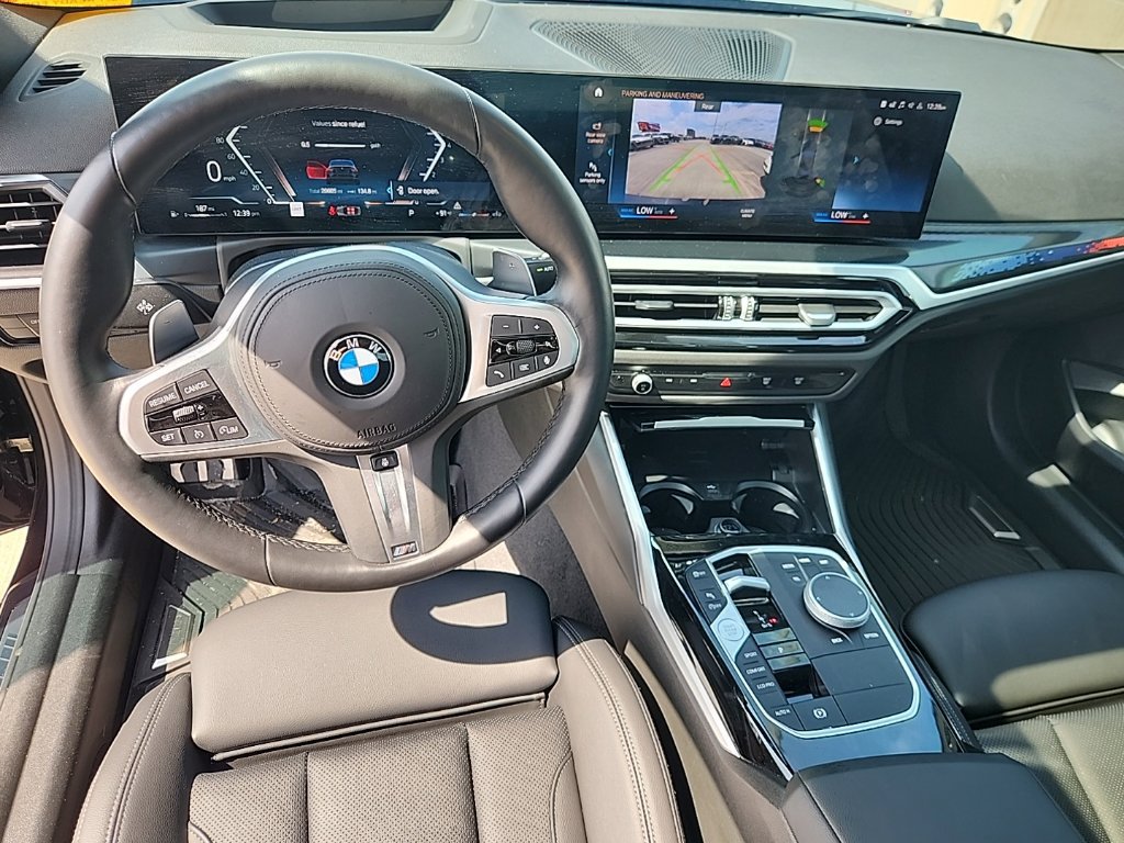 Used 2023 BMW 230i Coupe w/ M Sport Package RWD image 5