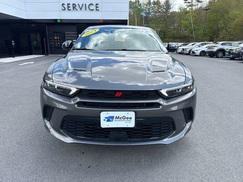 Used 2024 Dodge Hornet R/T w/ R/T Blacktop Package AWD/4WD image 8
