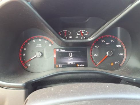 Used 2015 GMC Canyon SLT AWD/4WD image 8