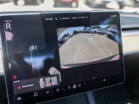 Used 2021 Tesla Model 3 Standard Range Plus RWD image 15