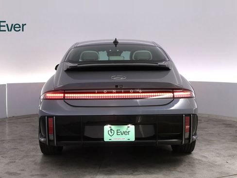 Used 2024 Hyundai Ioniq 6 SEL RWD image 15