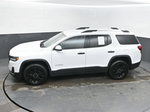 Used 2023 GMC Acadia SLT image 31
