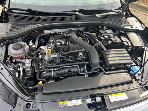 Used 2024 Volkswagen Jetta SE image 25