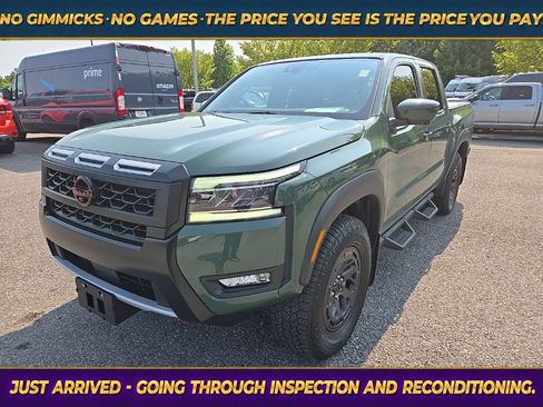 Used 2025 Nissan Frontier PRO-4X w/ Pro Premium Package AWD/4WD image 3