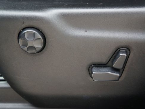 Used 2018 Jeep Grand Cherokee Laredo image 26