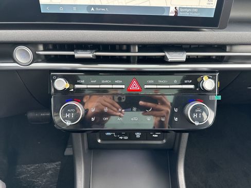 New 2026 Hyundai Tucson Limited image 22