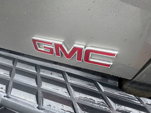 Used 2009 GMC Sierra 1500 W/T AWD/4WD image 28