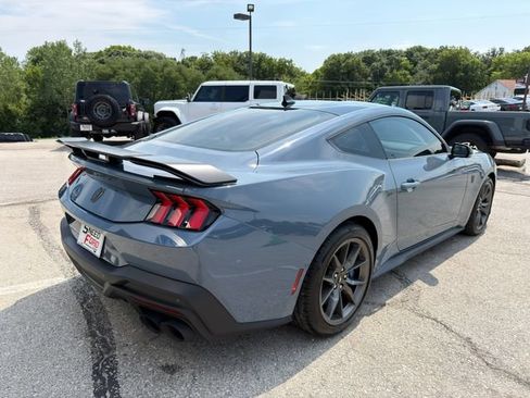 Used 2025 Ford Mustang Dark Horse RWD image 7