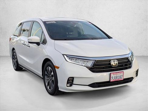 Used 2024 Honda Odyssey EX-L image 3