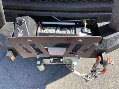 Used 2007 Toyota FJ Cruiser 4WD image 11