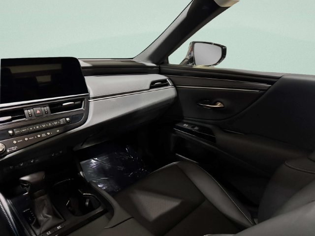 Certified 2025 Lexus ES 300h w/ Premium Package FWD image 12