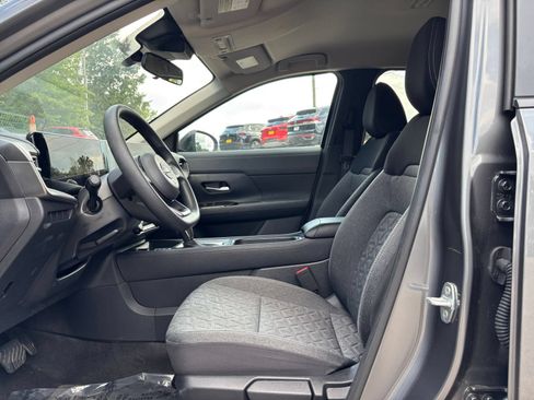 Used 2026 Nissan Kicks SV w/ Cold Weather Package AWD/4WD image 22