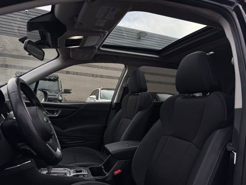 Used 2024 Subaru Forester Premium image 24