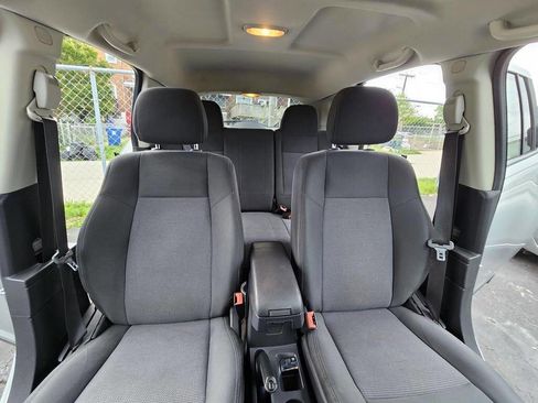 Used 2013 Jeep Compass Sport image 10