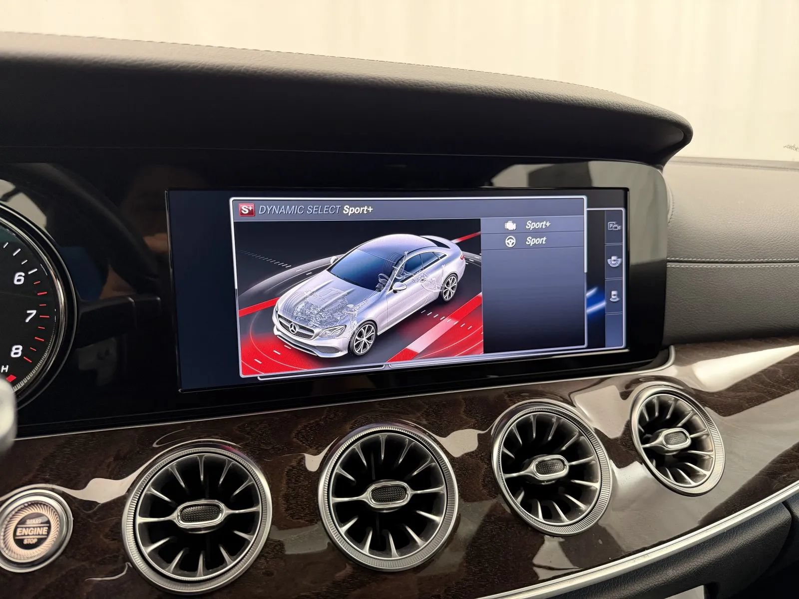 Used 2018 Mercedes-Benz E 400 4MATIC Coupe image 22