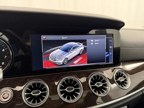 Used 2018 Mercedes-Benz E 400 4MATIC Coupe image 22