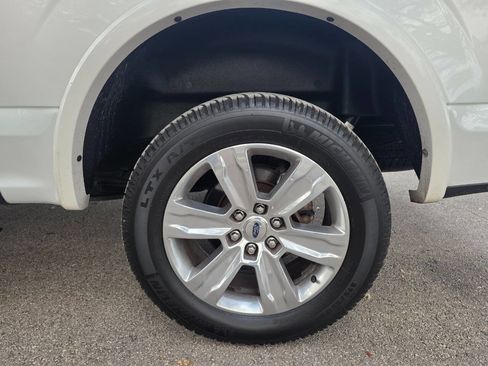 Used 2015 Ford F150 Platinum w/ FX4 Off-Road Package image 28