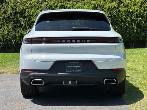 New 2026 Porsche Cayenne AWD/4WD image 7