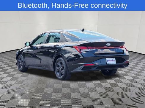 Used 2023 Hyundai Elantra SEL FWD image 3