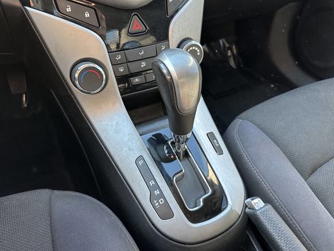 Used 2013 Chevrolet Cruze LT w/ RS Package image 24