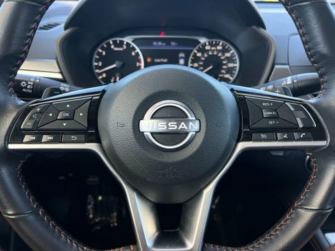Used 2024 Nissan Altima 2.5 SR FWD image 23