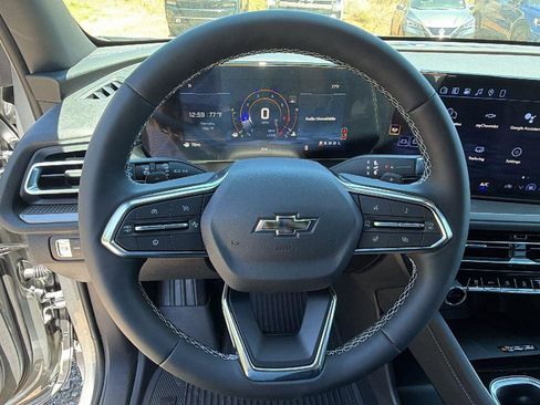 New 2026 Chevrolet Traverse LT w/ Midnight/Sport Edition FWD image 20