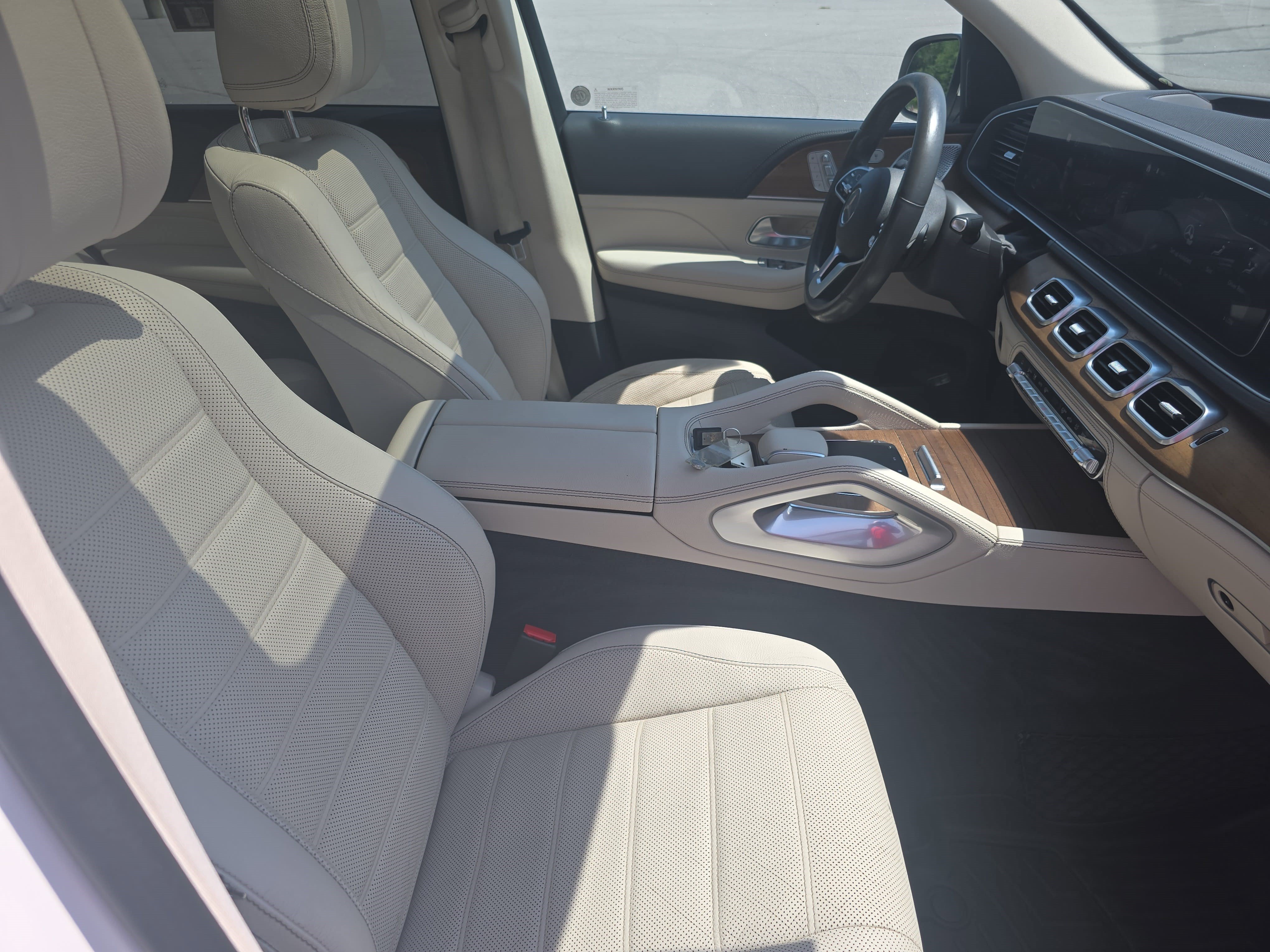Used 2020 Mercedes-Benz GLE 350 4MATIC image 10