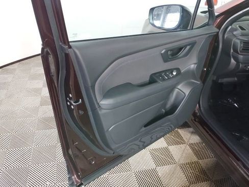 Certified 2026 Subaru Forester Premium image 17