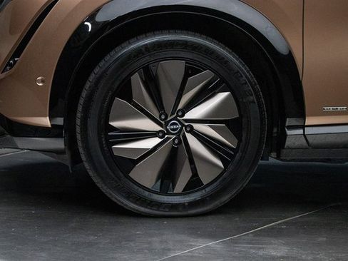 Used 2023 Nissan Ariya FWD image 8