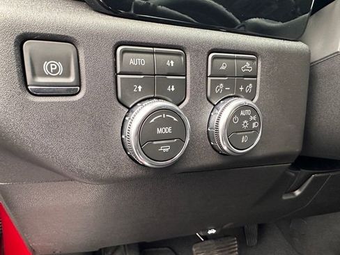 New 2026 GMC Sierra 2500 SLT w/ SLT Premium Package image 27