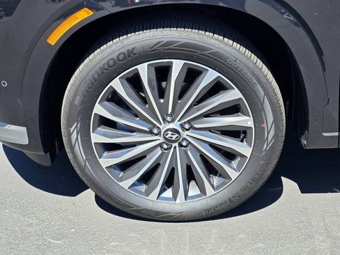 Used 2024 Hyundai Palisade Calligraphy AWD/4WD image 17