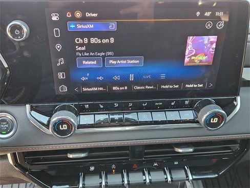 Used 2025 Chevrolet Colorado Z71 w/ Technology Package image 16