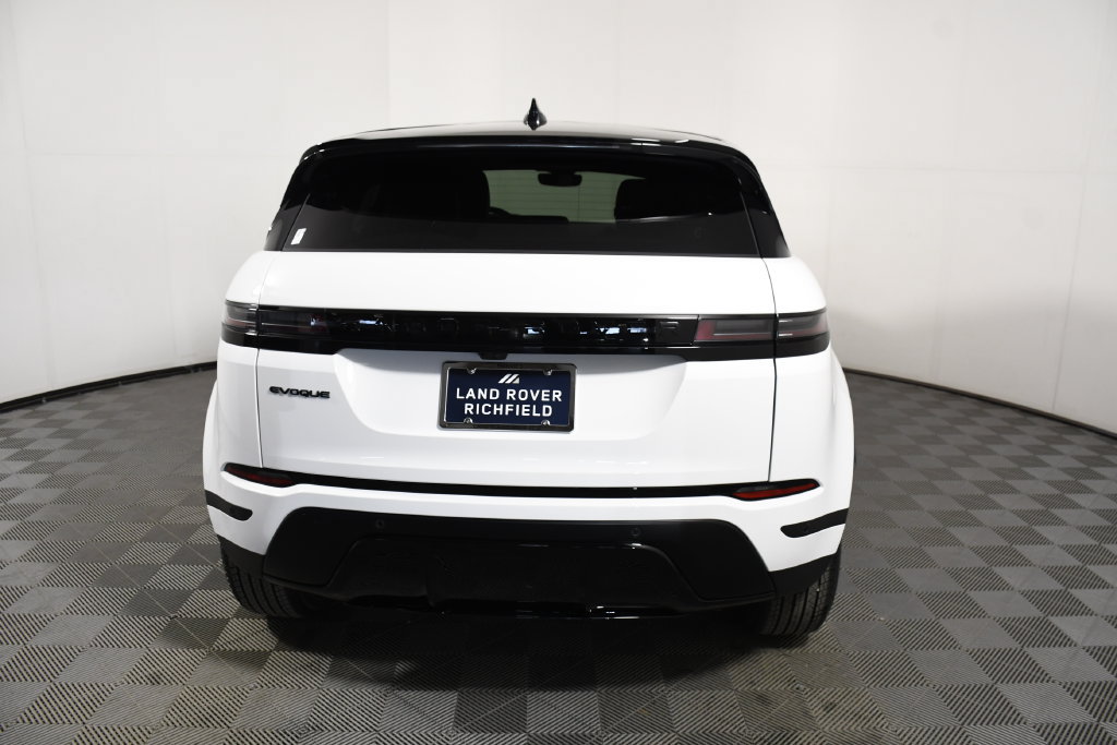 Certified 2026 Land Rover Range Rover Evoque Dynamic SE AWD/4WD image 5