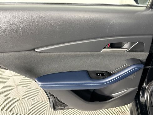 Used 2021 MAZDA CX-30 AWD 2.5 S image 25