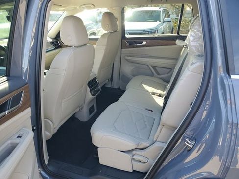 New 2026 Volkswagen Atlas SE image 11