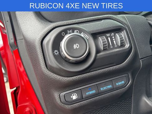 Used 2021 Jeep Wrangler Unlimited Rubicon 4xe w/ Steel Bumper Group AWD/4WD image 20
