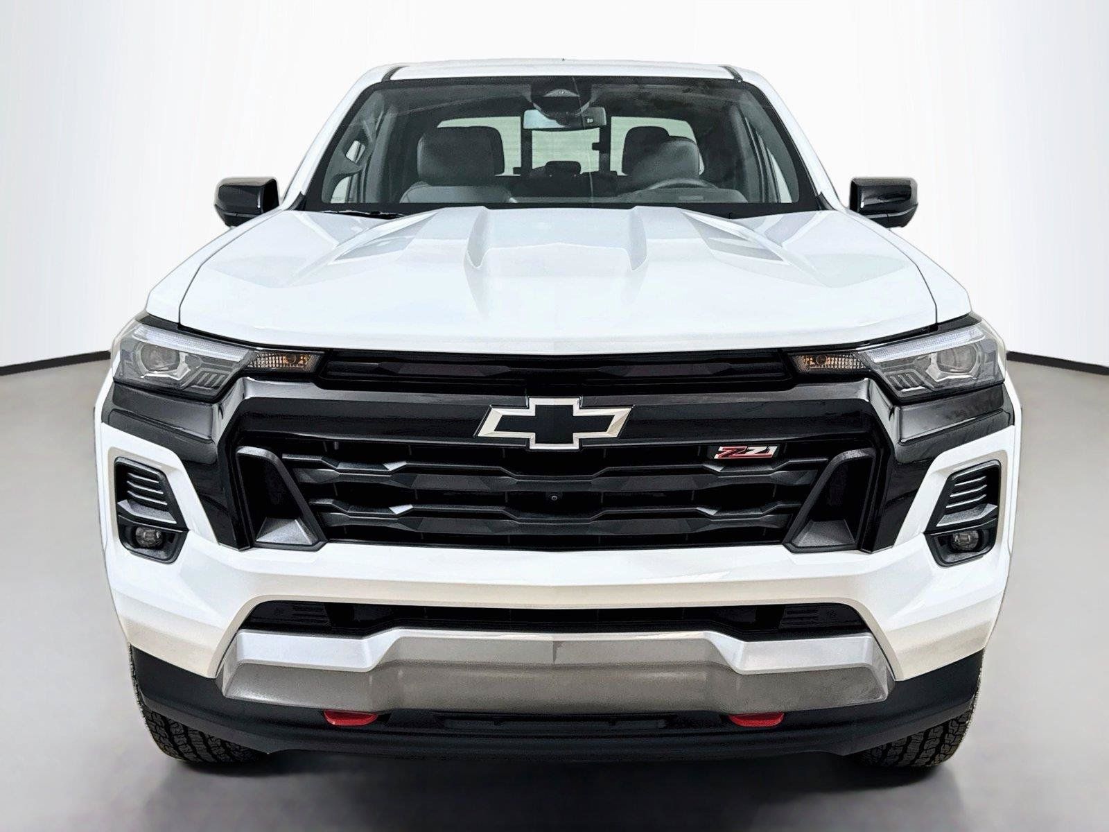 Certified 2026 Chevrolet Colorado Z71 w/ Technology Package AWD/4WD image 2