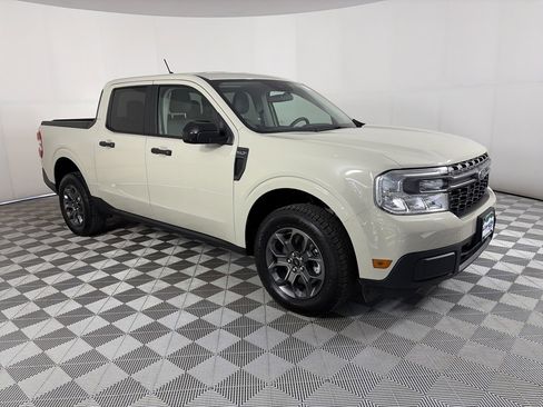Certified 2024 Ford Maverick XLT w/ XLT Luxury Package image 1