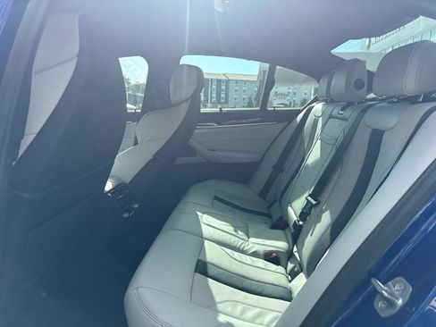 Used 2022 BMW M5 w/ Executive Package AWD/4WD image 3