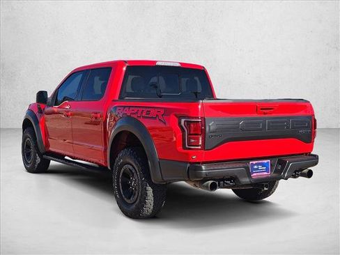 Certified 2018 Ford F150 Raptor w/ Equipment Group 802A Luxury image 8