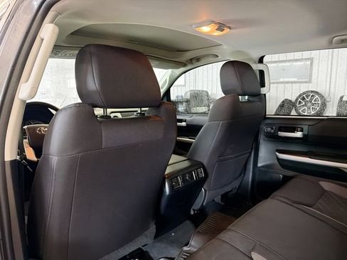 Used 2016 Toyota Tundra SR5 AWD/4WD image 9