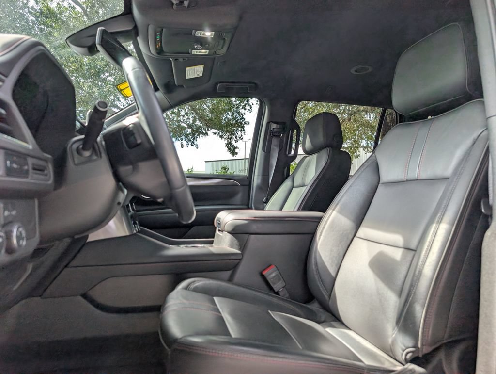 Used 2021 Chevrolet Tahoe RST RWD image 17
