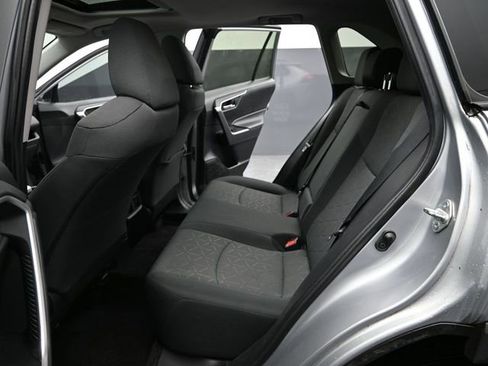 Used 2019 Toyota RAV4 XLE image 16