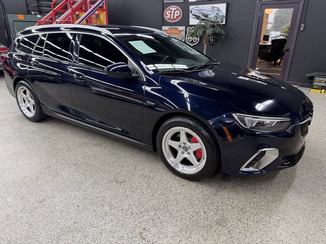 Used 2020 Buick Regal Preferred AWD/4WD image 7