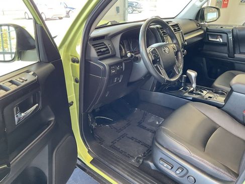Certified 2023 Toyota 4Runner TRD Off-Road Premium image 10