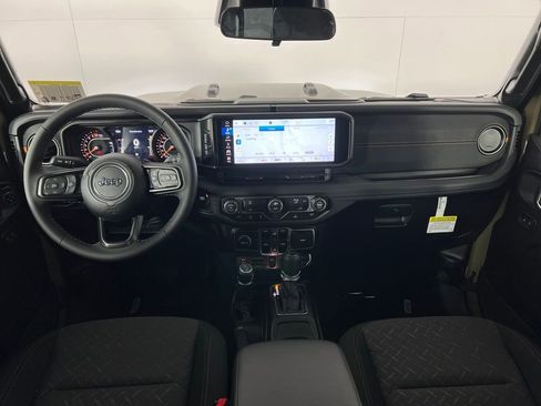 New 2026 Jeep Gladiator Mojave image 14