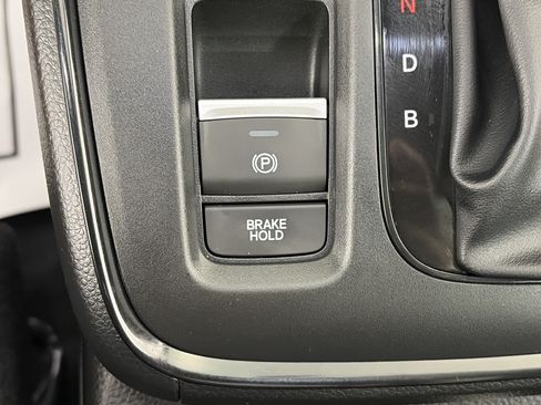 Used 2024 Honda CR-V Sport image 26