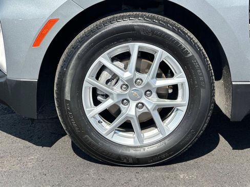 Certified 2024 Chevrolet Equinox LT FWD image 8